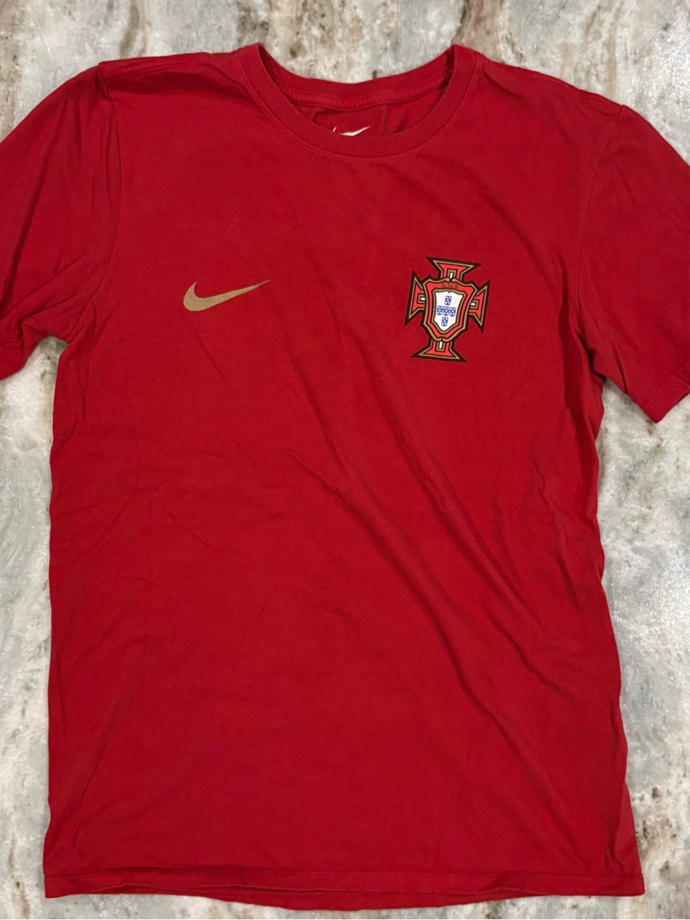Nike Men’s Ronaldo Red Portugal Crest Short Sleeve Shirt